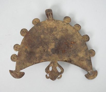 null BURKINA FASO - peuple BWA GURUNSI

Important pendentif en bronze à cire perdue...