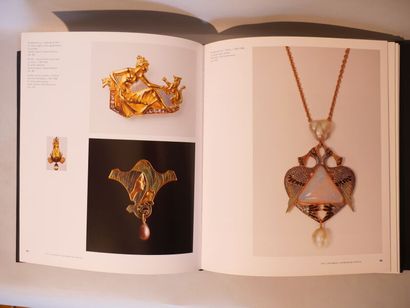 null [CATALOGUE-EXPOSITION]
René Lalique - BIjoux d'exception 1890-1912, sous la...