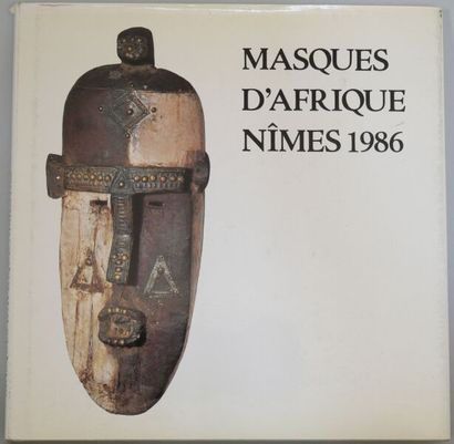 null [ART AFRICAIN]. Ensemble de 5 Volumes.
Masques d'Afrique, Nîmes 1986, in-8,...