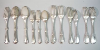 CHRISTOFLE
Set in silver plated metal including...