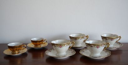 LIMOGES
4 cups and saucers with foliage decoration
Dimensions...