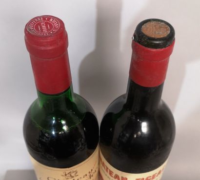 null 2 bouteilles de BORDEAUX Gcc 1 Ch. FIGEAC - 1er Gcc Saint Emilion 1979 
Étiquette...