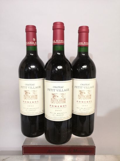 3 bouteilles de Château PETIT VILLAGE - Pomerol...