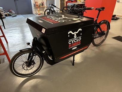 VELOS CYCLO CARGO - OUTILLAGE PLOMBERIE - PETITS STOCKS PLOMBERIE - MATERIELS INFORMATIQUES...