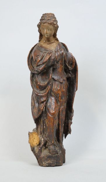 Sainte Femme en bois sculpté en ronde-bosse...