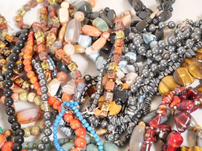 null Large lot of hard stone necklaces including tiger's eye, malachite, pyrite......