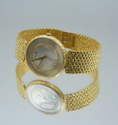 Montre bracelet de dame en or jaune 750 millièmes,...