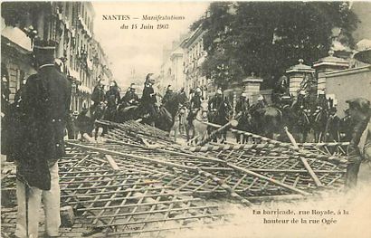null 54 CARTES POSTALES RELIGION: Nantes. "2cp-La Fête Dieu 1903, 7cp-Manifestations...
