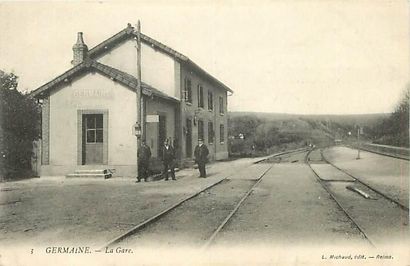 null 2 CARTES POSTALES GARES: Sélection Marne Germaine. "La Gare (int)-Editeur Michaud...