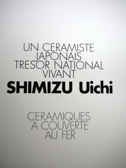 null [CATALOGUES]. Set of 2 Volumes.
Un Céramiste Japonais-Trésor National Vivant...