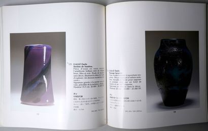 null [GRES & VERRERIES]. Set of 2 Volumes.
Shimizu Christine, Le Grès Japonais, Éditions...