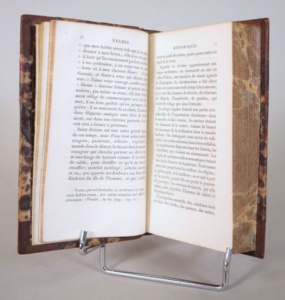 null [CONTES & DIVERS]. Ensemble de 4 Volumes.
Geoffroy Chaucer, Les Contes de Canterbury,...