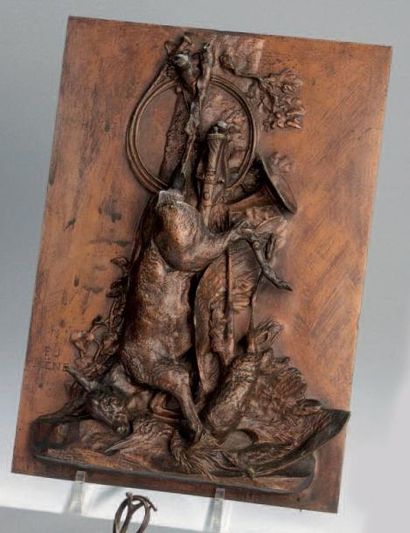 Pierre Jules MENE (1810-1879) Plaque chevreuil et Héron Nature morte. Bronze à patine...