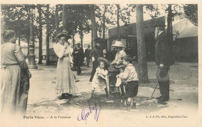 null 5 CARTES POSTALES PARIS VECU : Diverses. "Aux Champs Elysées-Guignol, A la Fontaine...