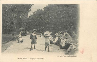 null 5 CARTES POSTALES PARIS VECU : Diverses. "Aux Champs Elysées-Guignol, A la Fontaine...
