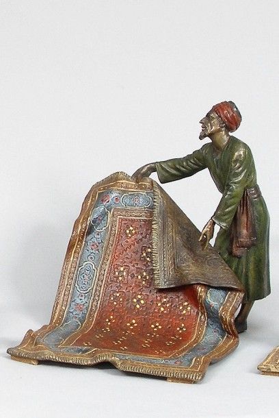 Franz BERGMAN (1883-1894) Le marchand de tapis Épreuve en bronze à patine polychrome...