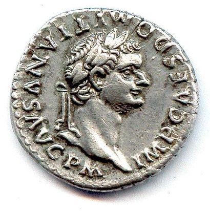 ROME - DOMITIEN (81-96) Sa tête laurée à droite. R/. La Santé assise à gauche. Cohen...