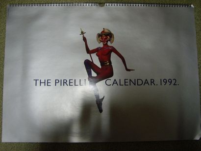 null 3 CALENDRIERS PIRELLI : 1990-Arthur Elgort, n°48 355, 13 photographies couleurs,...