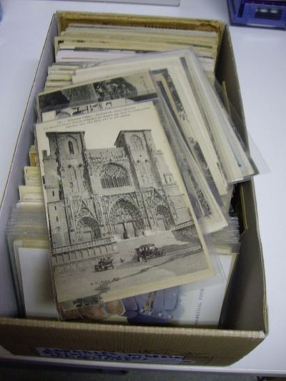 null 600 CARTES POSTALES FRANCE : Environs 600 Cartes Postales. Tous Départements...