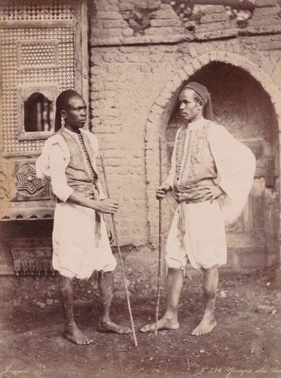 null ZANGAKI : Egypte, Le Caire, types et scènes de rue, c.1880.

Quatre tirages...