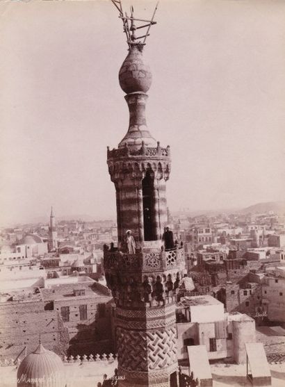 null BONFILS : Mosquée Al Azhar du Caire, c.1880. Deux tirages albuminés d’époque,...
