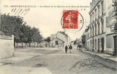 null 706 CARTES POSTALES REGION PARISIENNE : Dépts 77-109cp + Carnet Fontainebleau,...