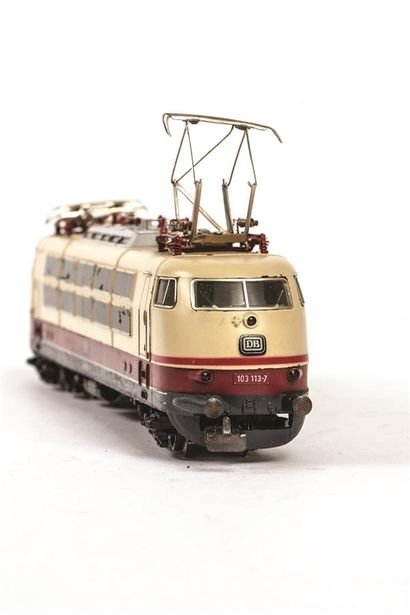 null Märklin. Trois locomotives type électrique 1965.
Modèle BB. Réf 3152.
Modèle...