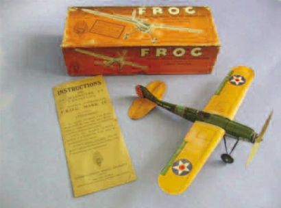 null 1 JOUET : Frog Tri Ang Mark IV. Modèle d'aéroplane aux couleurs de l'Army Air...