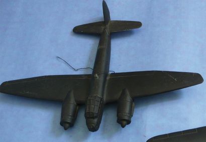 1 MAQUETTE : German Junkers 88. Maquette...