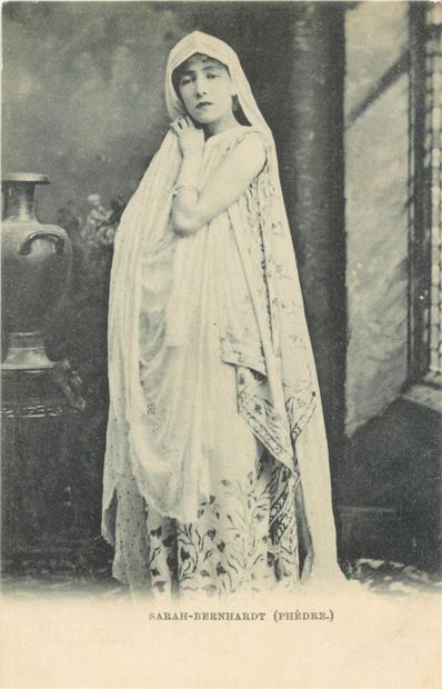 null 38 CARTES POSTALES ACTRICE : Sarah Bernhardt. Dont" Théodora, Froufrou, La Tosca,...