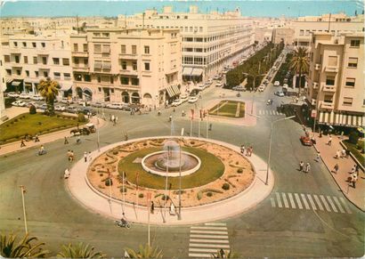 null 51 CARTES POSTALES TUNISIE : Cartes Semi-Modernes et Modernes, petit & grand...