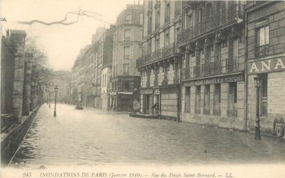 null 34 CARTES POSTALES PARIS : 32cp-Inondations 1910 & 2cp-Diverses. Dont" Cliché...