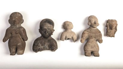 null Lot composé six pièces : une figurine, deux bustes de statuette, un ensemble...
