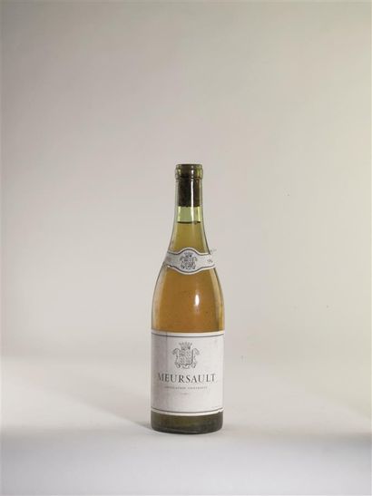 null 10 bouteilles de Meursault, appellation contrôlée, 1988.
e.s., e.a., caps. ab.,...