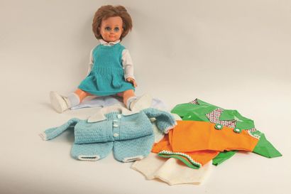 null Lot de poupées de marque Bella et Matel, en caoutchouc, habillées.
Années 1980.

On...
