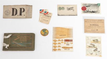 null Aviation 1910-1920. Ensemble de documents cartes postales, jeu et brassard :...