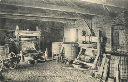 null 9 CARTES POSTALES ALCOOL : Les Pressoirs - Divers Départements. "Soyers-Fabrication...