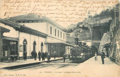 null 120 CARTES POSTALES GARES & TRAINS : Dont" Chatelaillon Plage-La Gare (int+train),...