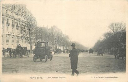 null 14 CARTES POSTALES PARIS : 6cpa/cp-Paris Vécu : Le Boulevard, Un Carrefour,...