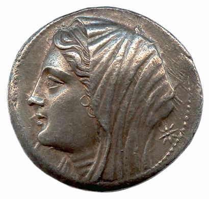 null SICILE - SYRACUSE. Règne de Philistis, épouse de Hiéron II (275-215). Sa tête...