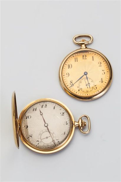 null Deux montres de poche plates en or jaune 18k (750/1000e), l'une à fond guilloché...