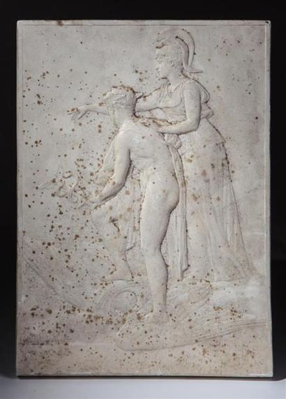 null 1 Grande Plaque de Plâtre représentant une Femme casquée et un homme tenant...