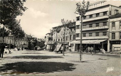 null 70 CARTES POSTALES TARN : La Ville de Gaillac. Dont" Avenue de la Gare, Le Collège,...