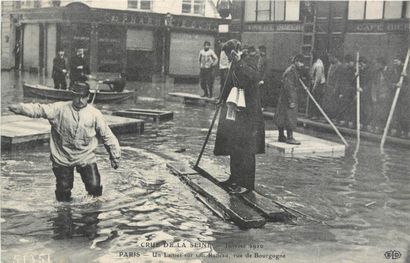 null 44 CARTES POSTALES CATASTROPHE : Inondations de 1910-Paris. Dont" Un Laitier...