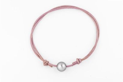 null Bracelet en cuir rose orné d'une perle de Tahiti 8/9 mm