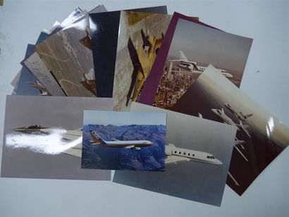 null Avions Marcel Dassault
Quinze grandes photographies couleurs d'avions civils...