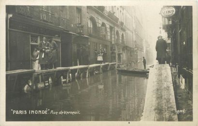 null 54 CARTES POSTALES PARIS : Divers-4cp, L'Assemblée Nationale-28cp & Inondations...