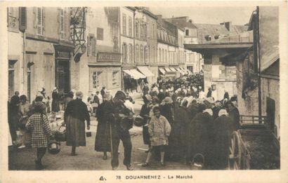 null 39 CARTES POSTALES MARCHES : Dépt 29. Dont" Douarnenez-Le Marché (sépia), Ploudalmézeau-La...