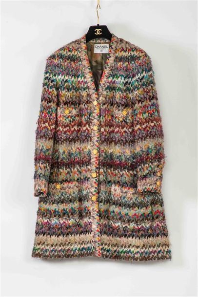 null CHANEL Boutique
Veste cardigan longue en tweed de laine et acrylique chiné multicolore...