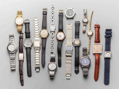 null Fort lot de montres et bracelets cuir et métal.
